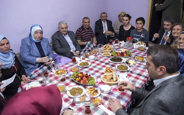 Binali Yıldırım dün akşam iftarını bu evde açtı