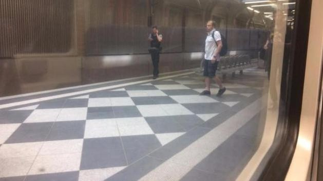Almanya metroda saldırı olay yerinden ilk görüntüler
