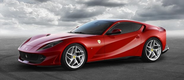 En hızlı Ferrari haziranda geliyor!