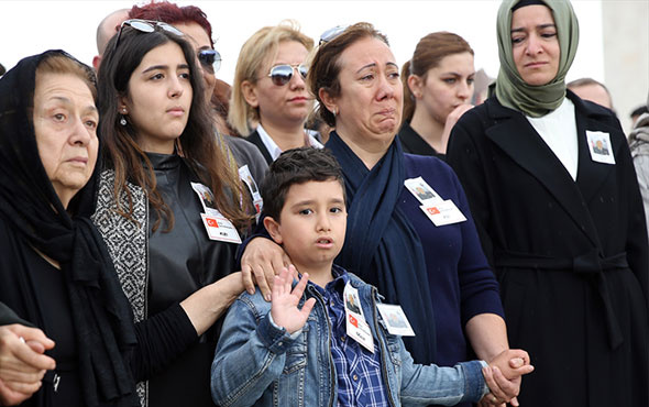 Şehit babaya son veda! Yürek dağlayan kareler