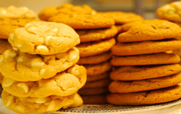Her açlık anında koşup aldığınız bisküvi nasıl yapılır biliyor musunuz?