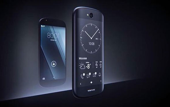 Ruslar çift ekranlı YotaPhone 3'ü piyayasa sürüyor