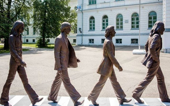 "The Beatles" Rusya'ya geldi!