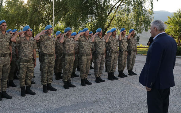 Başbakan Yıldırım komandoları ziyaret etti