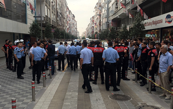 İstanbul Güngören'de silahlı çatışma
