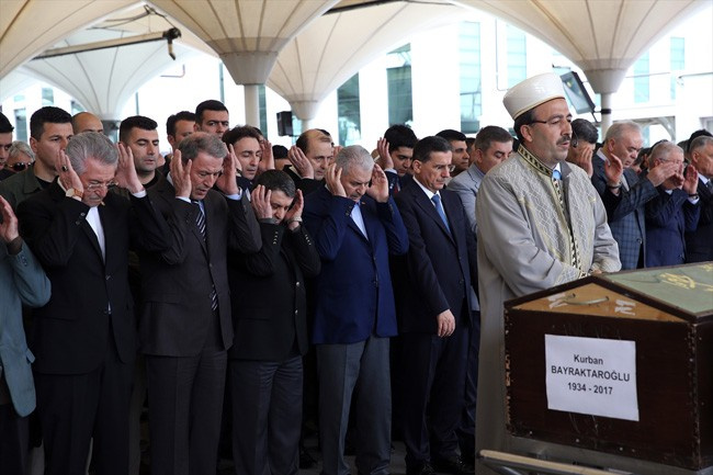 Korgeneral Selçuk Bayraktaroğlu’nun acı günü