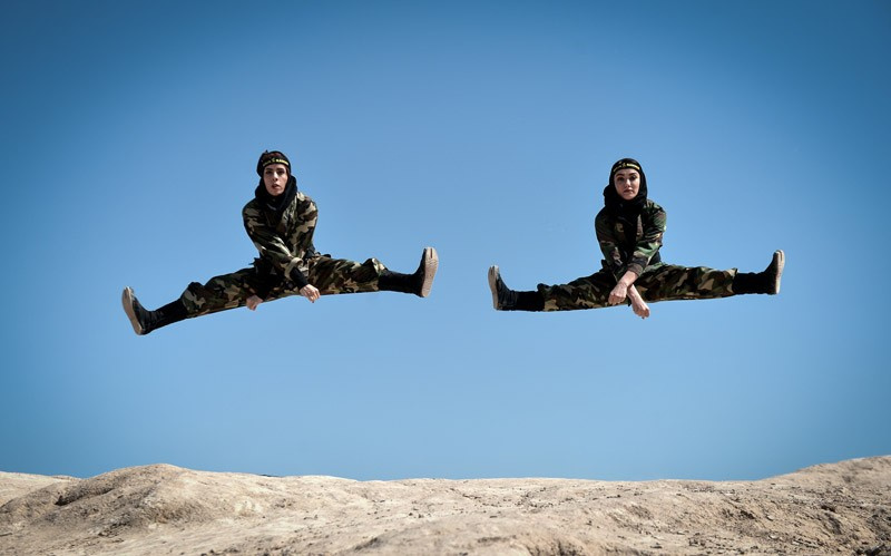İran'ın bu yüzü çok başka ninja kadınlara bakın!