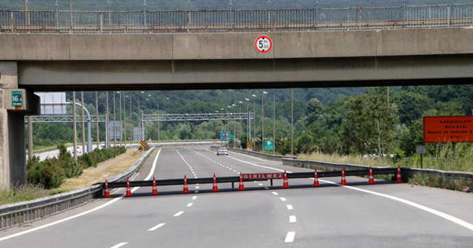 TEM'in Ankara yönü ulaşıma kapatıldı