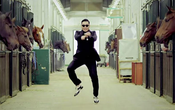 'Gangnam Style'ın Youtube rekoru kırıldı