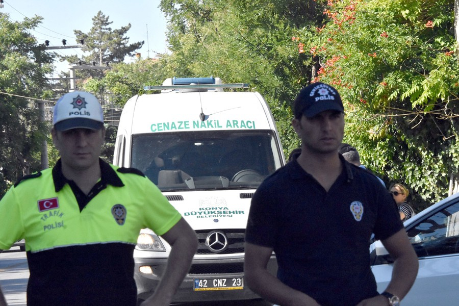 Konya'daki DEAŞ baskınından şok ayrıntılar çıktı polis evde buldu