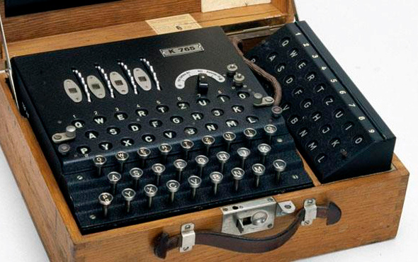 Nazileri şifreliyordu Enigma 52 bin dolara satıldı