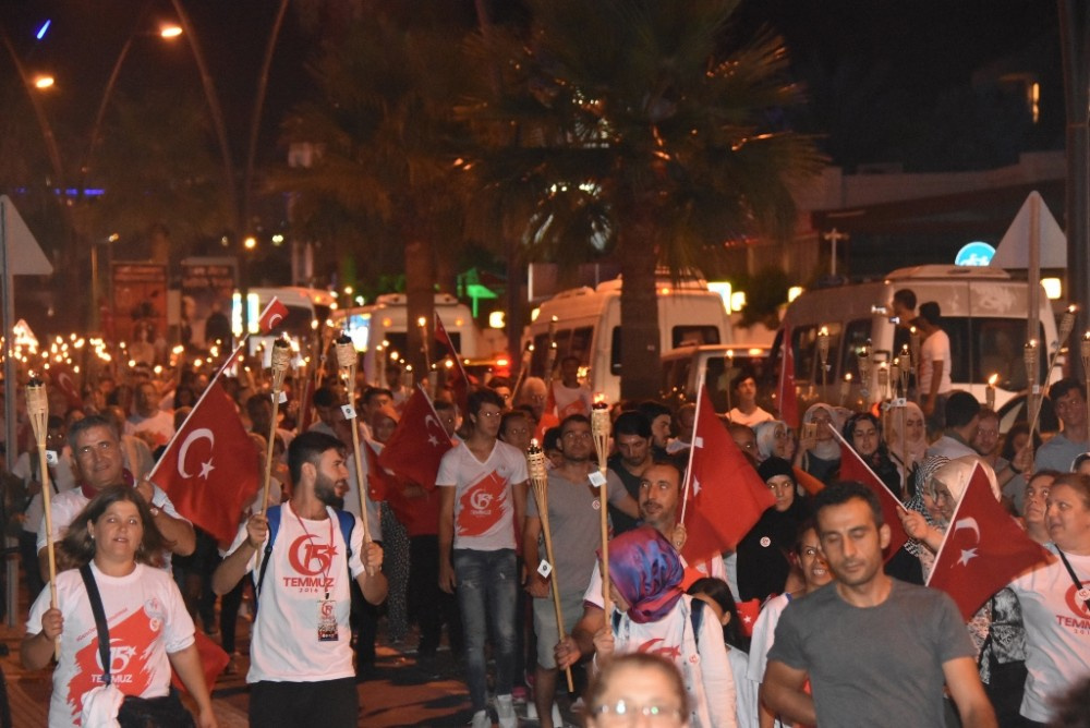 Milyonlar sokağa indi! İşte 15 Temmuz'da Türkiye