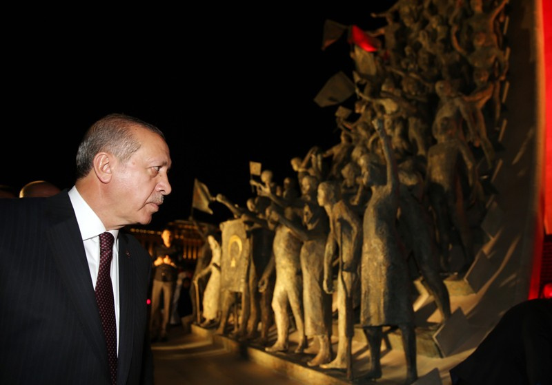 Erdoğan ve Yıldırım'dan sürpriz ziyaret