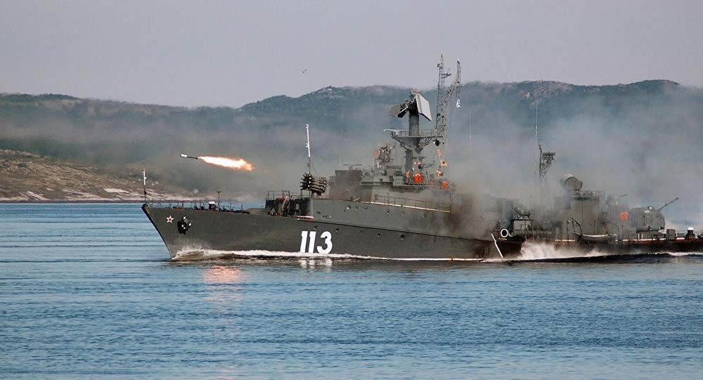 Çin savaş gemileri Baltık'a ulaştı NATO alarmda