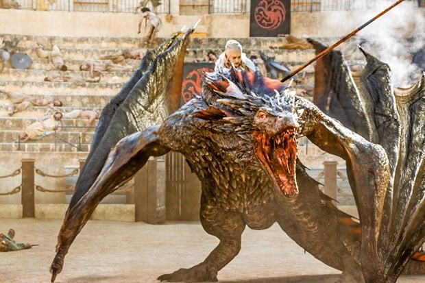 Game of Thrones'ta Khalesi ölüyor mu? Ağzından kaçırdı