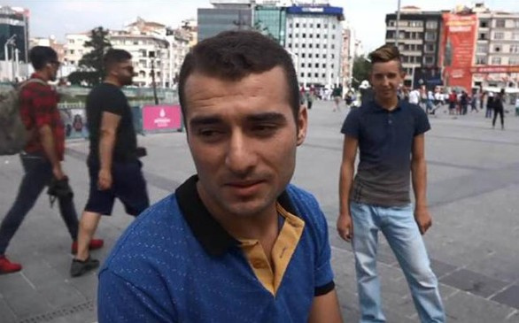 Fırtınaya direnen Taksim'deki simitçi konuştu
