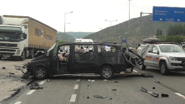 Bilecik'te feci kaza şoför uyudu iddiası ortalığı karıştırdı