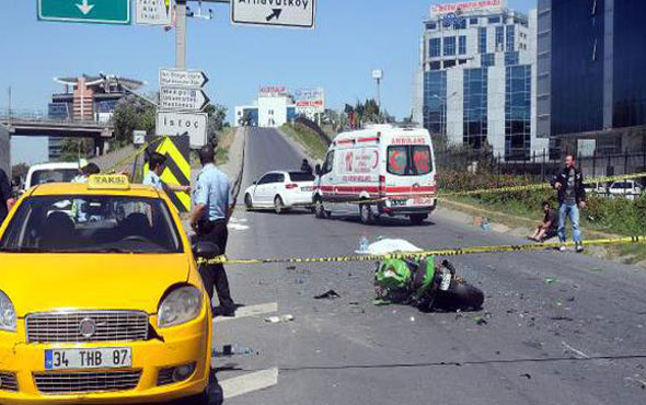  Hatalı şerit değiştiren taksi motosikletlinin ölümüne neden oldu