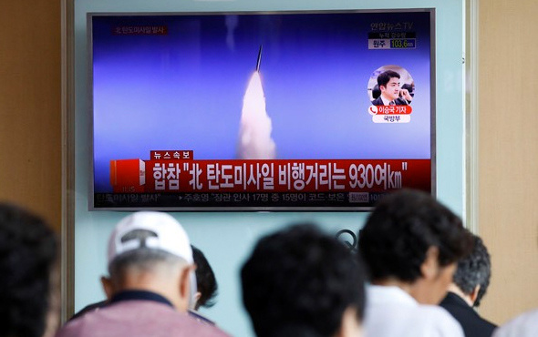 Kuzey Kore füze ateşledi Donald Trump'tan çok sert açıklama