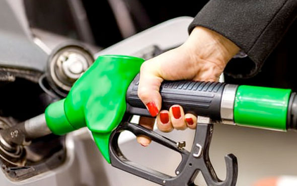 Benzinin litresi kaç lira oldu?