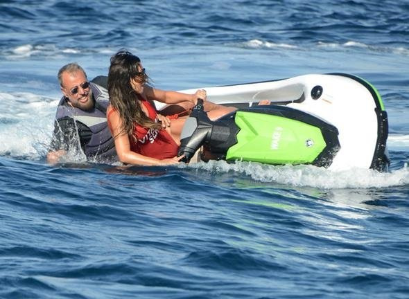 Selen Görgüzel ve Hamdi Alkan korkutan jet ski kazası 