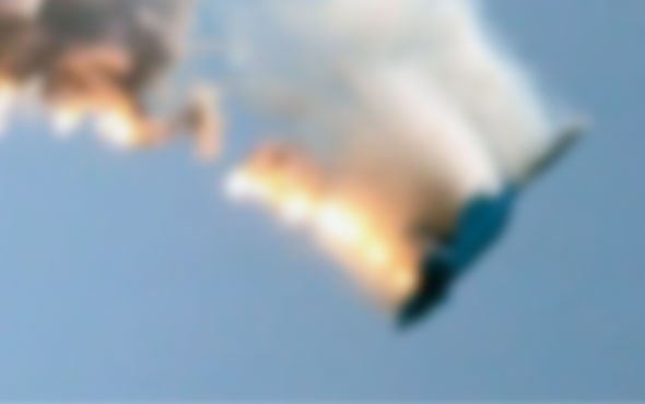Mısır'da askeri eğitim uçağı düştü