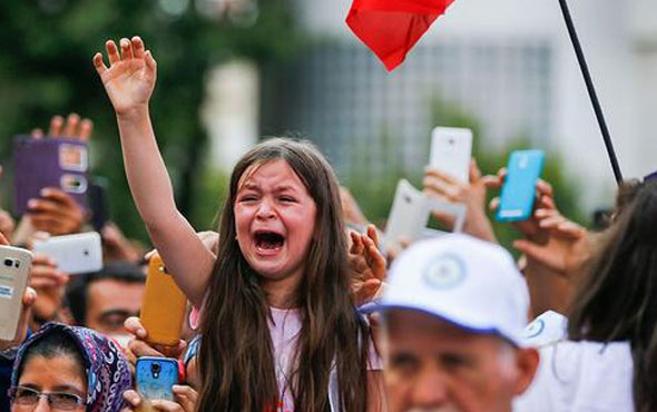 Cumhurbaşkanı Erdoğan'a sesini duyurmak için her şeyi yaptı