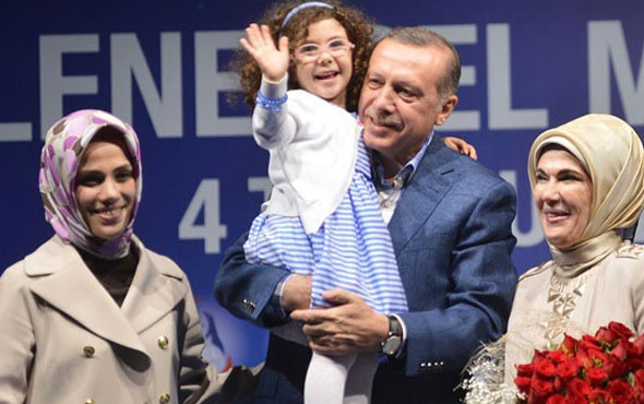 Yeniden dede olan Erdoğan'ın kaç torunu var?