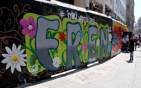 Şehit Eren Bülbül için İstiklal Caddesi'nde grafiti