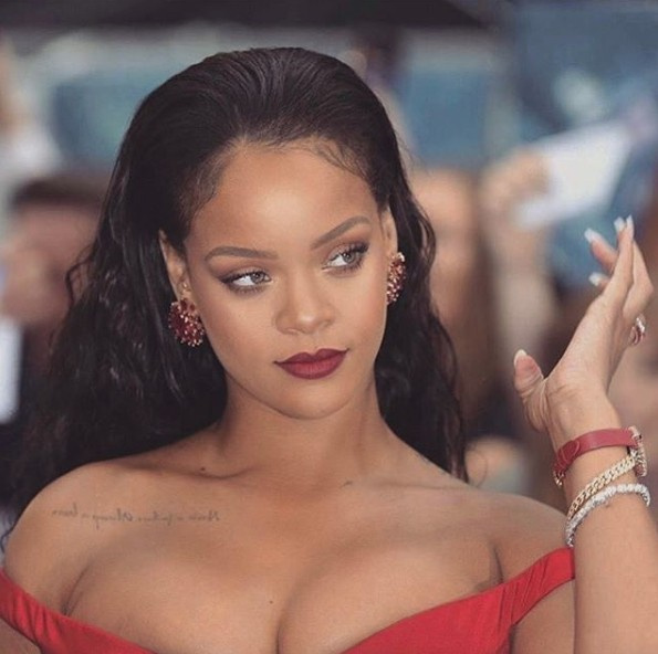 Rihanna o Türk'ün fotoğrafını beğendi sosyal medya sallandı