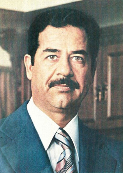 Bu fotoğraf kafa karıştırdı Saddam'a hizmet eden garson o isim şok