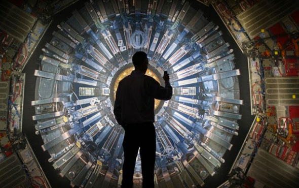 CERN'den dönüm noktası niteliğinde yeni bir keşif