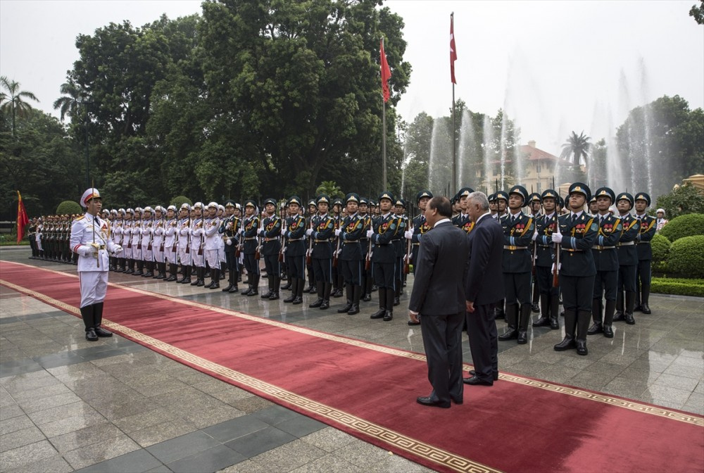 Başbakan Yıldırım Vietnam'da! 39 yıl aradan sonra bir ilk