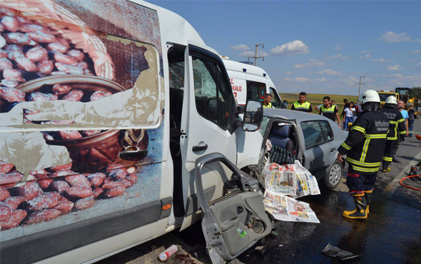 Tekirdağ'da kaza: 3 ölü 3 yaralı