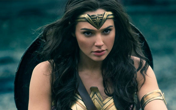 Sinemaları kasıp kavuran Wonder Woman fazla mükemmel olduğu için eleştirildi