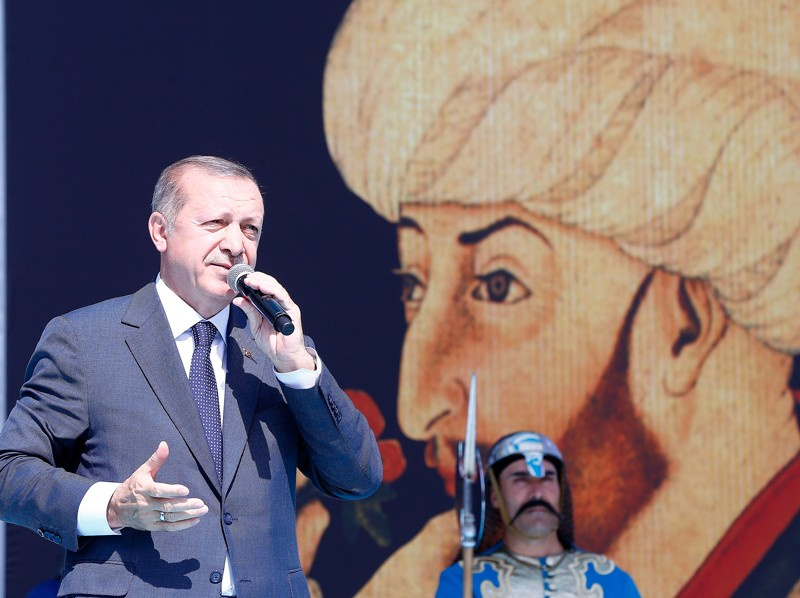 Hulusi Akar'dan Erdoğan'a kahkaha attıran sözler
