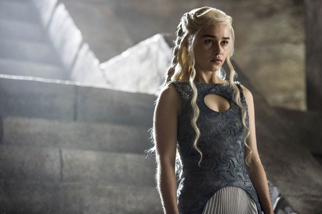  Emilia Clarke'tan Grinin Elli Tonu itirafı!