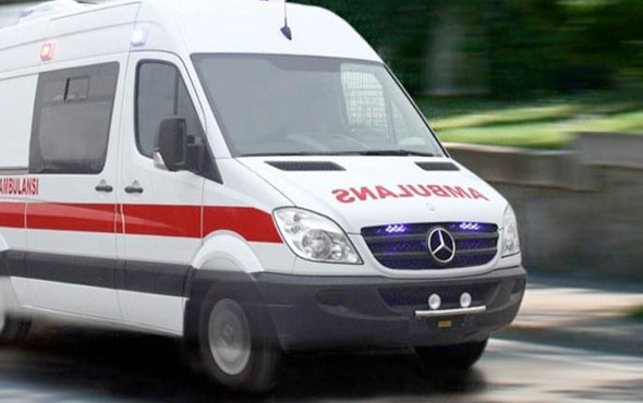 Konya'da iki otomobil çarpıştı: 8 yaralı