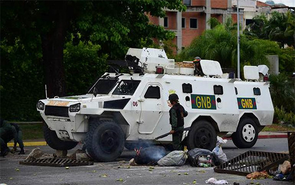 Venezuela'da askeri ayaklanma çıktı: Çok geçmeden bastırıldı!