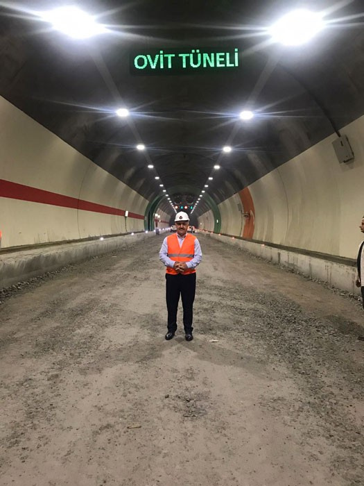 Bakan Arslan Ovit Tüneli'ni teftiş etti dünyanın en uzun tüneli