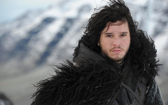 Jon Snow'un giydiği kürk herkesi şaşırttı