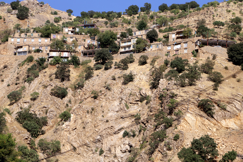 İran'ın efsanevi dağ köylerinden Uraman