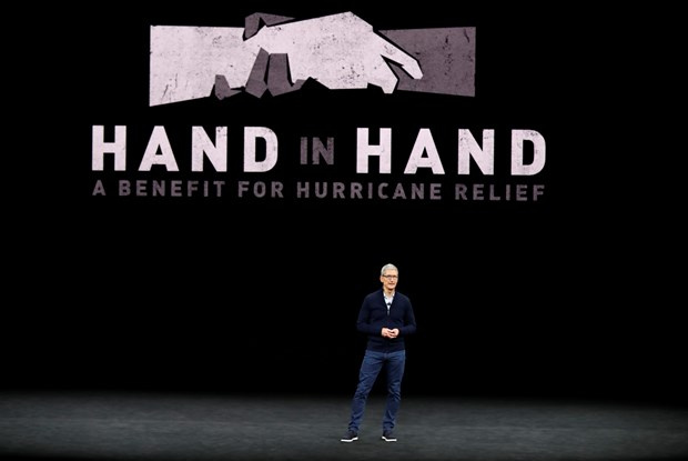 Phone 8 tanıtımında Steve Jobs'a saygı duruşu