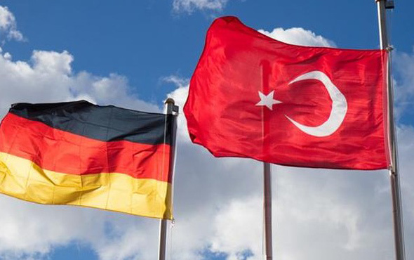 Almanya'dan 5 bin Türk vatandaşa ret