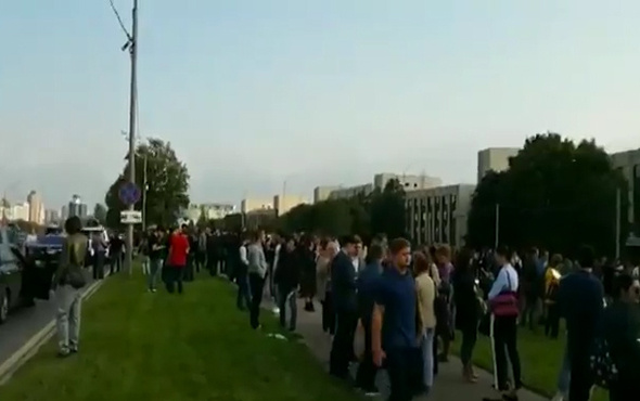 Rusya'da alarm! 10 bin kişi tahliye edildi