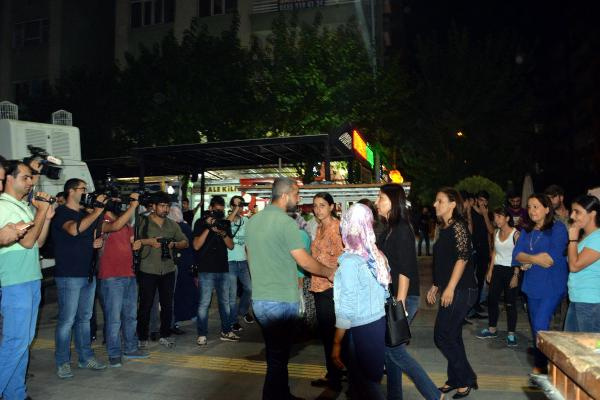 Polis müdüründen HDP'li vekile tarihi ayar