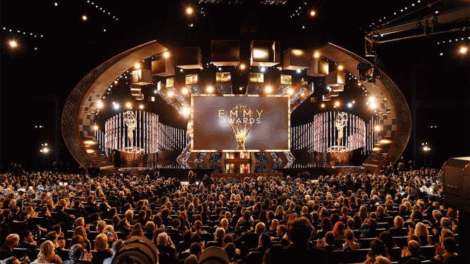 69. Emmy Ödülleri'nde kırmızı halıda şıklık yarışı