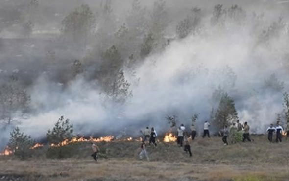 Kars'ta askeri alandaki yangın söndürüldü