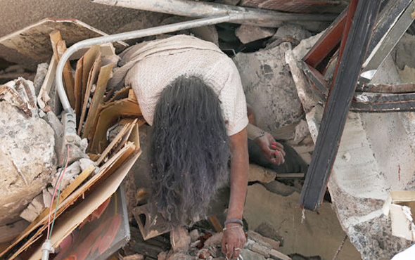Meksika depreminden korkunç kareler geliyor
