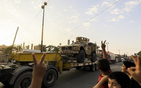 ABD'den YPG'ye yeni silahlar gönderildi